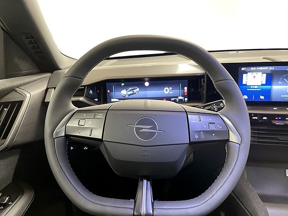 Opel Grandland 10 of 16