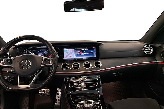 Mercedes-Benz E220 8 of 14