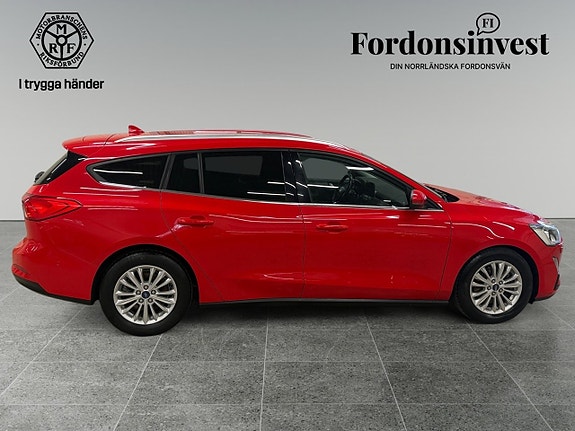 Ford Focus 5 of 18