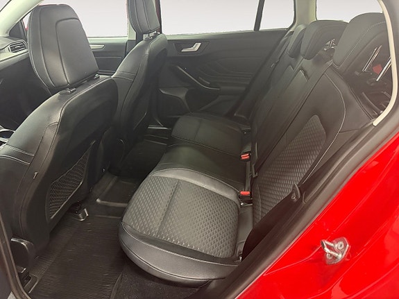 Ford Focus 12 of 18