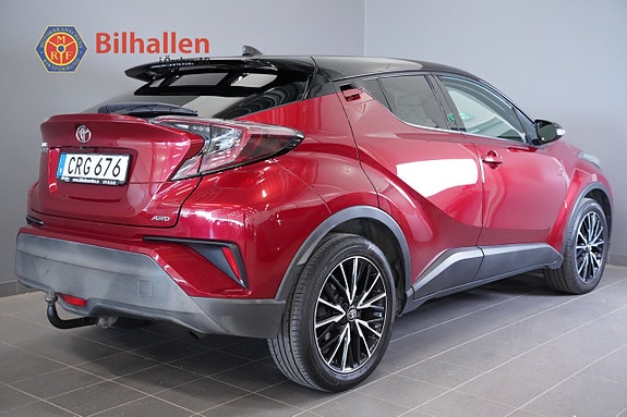 Toyota C-HR 5 of 30