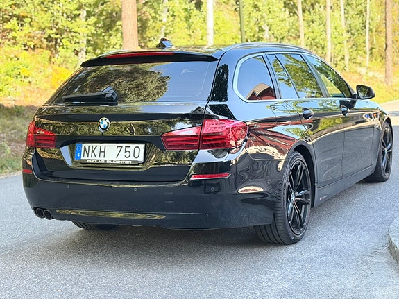 BMW 520d 5 of 12