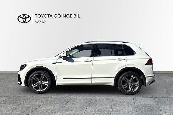 Volkswagen Tiguan 3 of 19