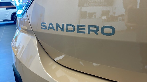 Dacia Sandero 22 of 22