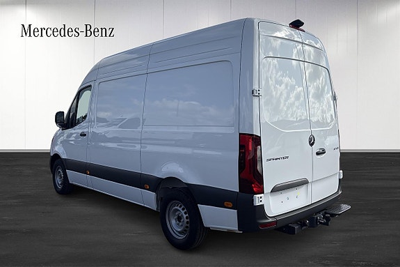 Mercedes-Benz Sprinter 317 4 of 11