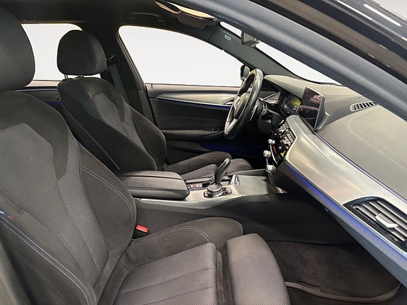 BMW 520 15 of 22