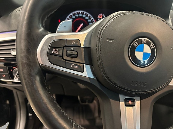 BMW 520 21 of 22