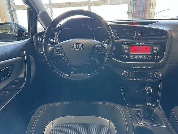 Kia Ceed 9 of 20