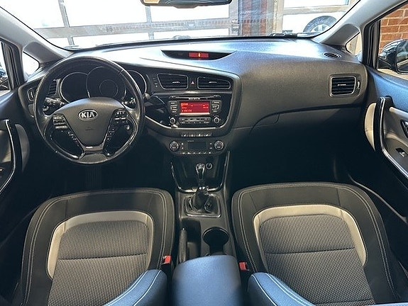 Kia Ceed 19 of 20