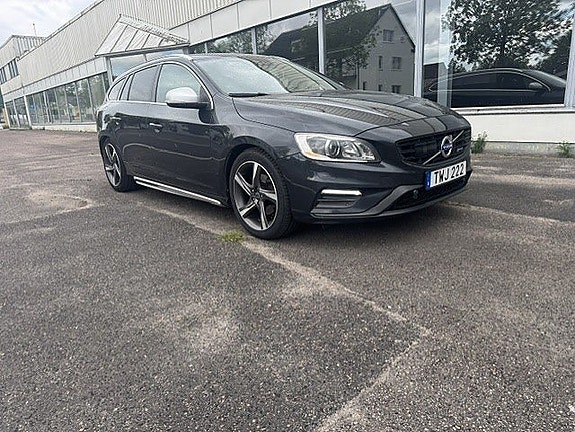 Volvo V60 3 of 9