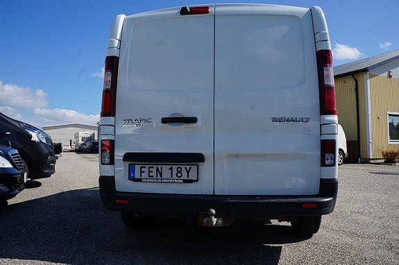 Renault Trafic 2 of 10