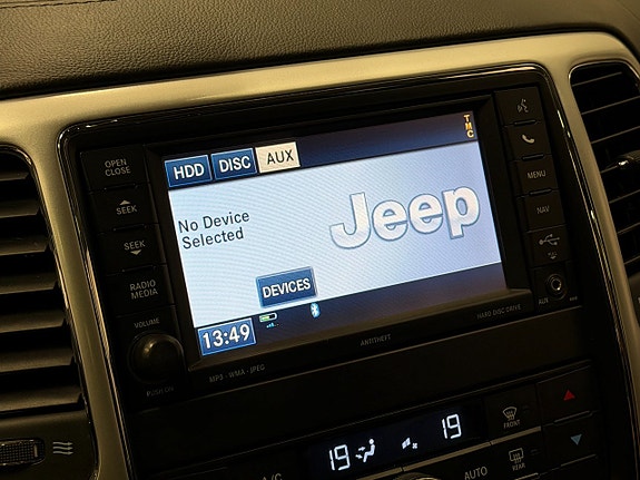 Jeep Grand Cherokee 29 of 30