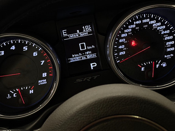 Jeep Grand Cherokee 25 of 30