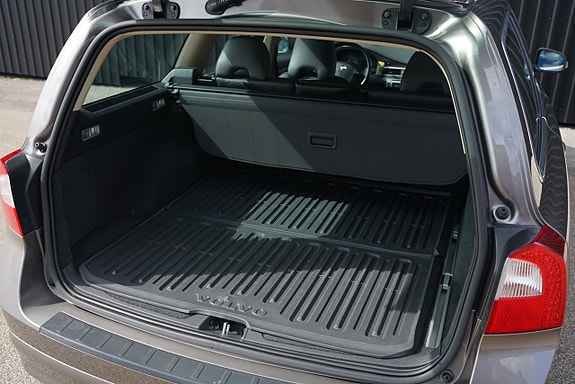 Volvo V70 17 of 17