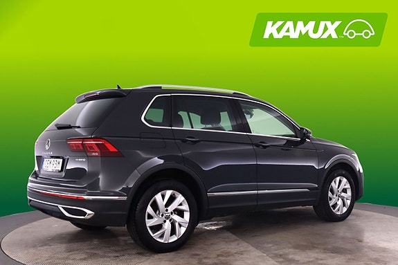 Volkswagen Tiguan 2 of 24