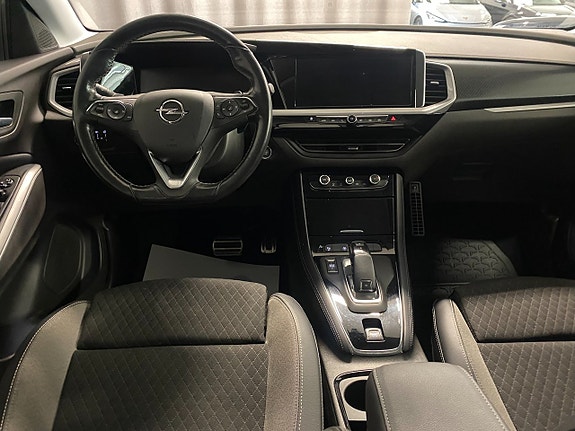 Opel Grandland 8 of 24