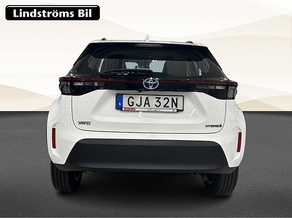 Toyota Yaris Cross 8 of 19