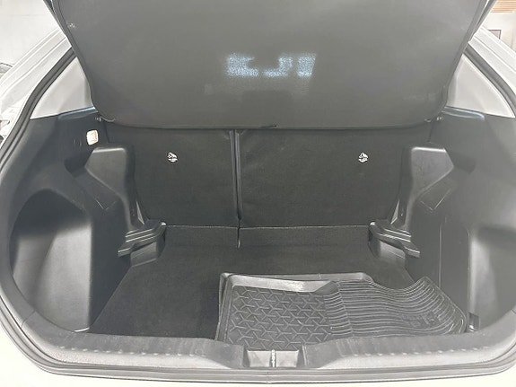 Toyota Yaris Cross 13 of 19