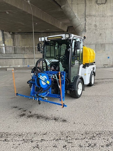 Multihog CX75 Redskapsbärare 2 of 11