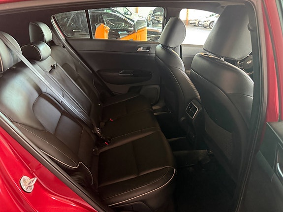 Kia Sportage 14 of 26