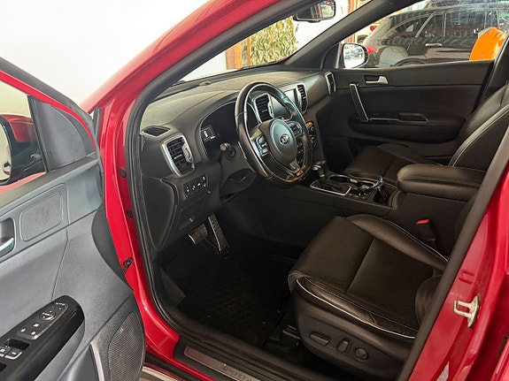 Kia Sportage 18 of 26