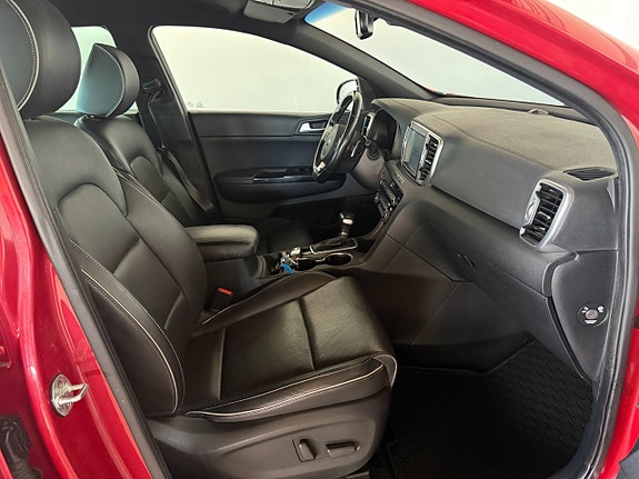Kia Sportage 15 of 26