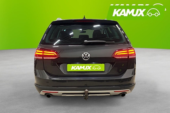 Volkswagen Golf Alltrack 5 of 26