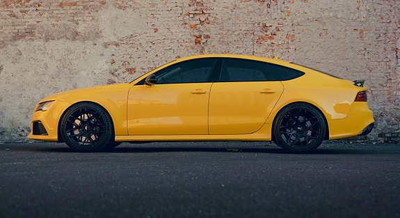 Audi RS7 2 of 11