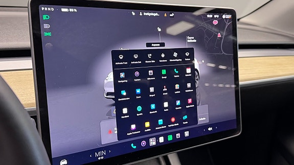 Tesla Model Y 15 of 23