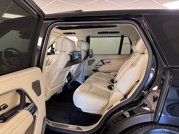 Land Rover Range Rover 15 of 22