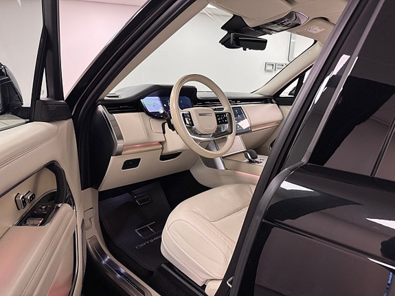 Land Rover Range Rover 4 of 22