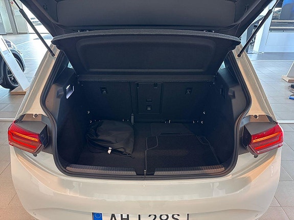 Volkswagen ID.3 Neo 23 of 23
