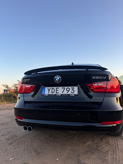 BMW 320d 6 of 18