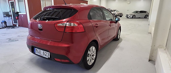 Kia Rio 3 of 11