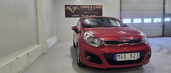 Kia Rio 2 of 11