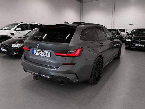 BMW 330e 8 of 30