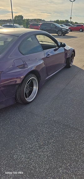 BMW 320d 3 of 4