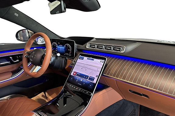Mercedes-Benz S580 e 10 of 11