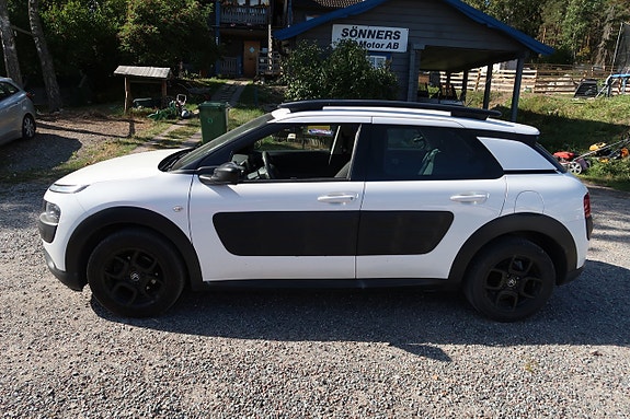 Citroen C4 Cactus 2 of 8