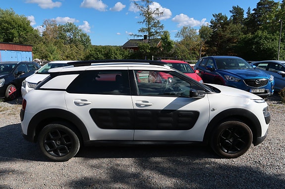 Citroen C4 Cactus 4 of 8