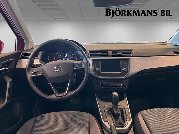 Seat Arona 7 of 14