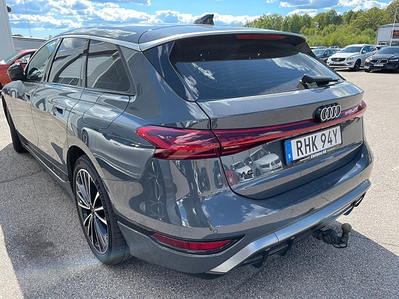 Audi A6 4 of 5