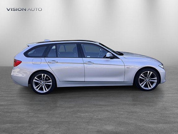 BMW 320d 4 of 29