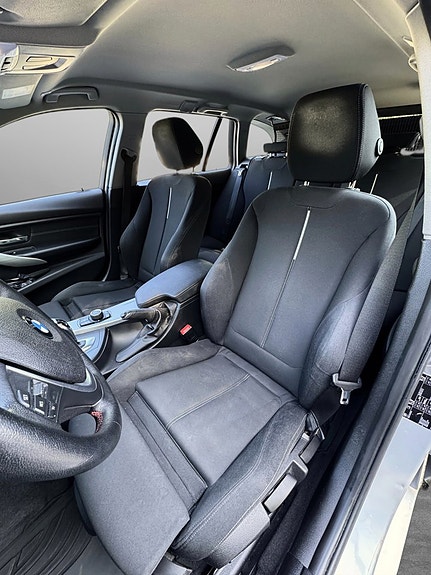 BMW 320d 16 of 29
