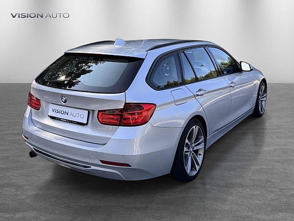 BMW 320d 5 of 29