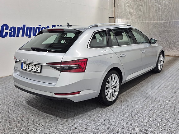 Skoda Superb 7 of 16