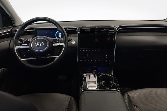 Hyundai Tucson 8 of 12
