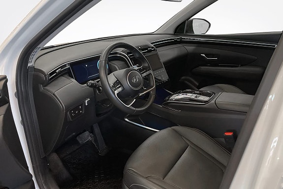 Hyundai Tucson 6 of 12