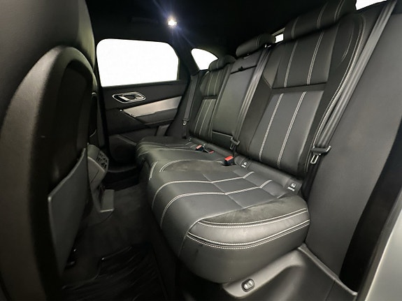 Land Rover Range Rover Velar 21 of 30