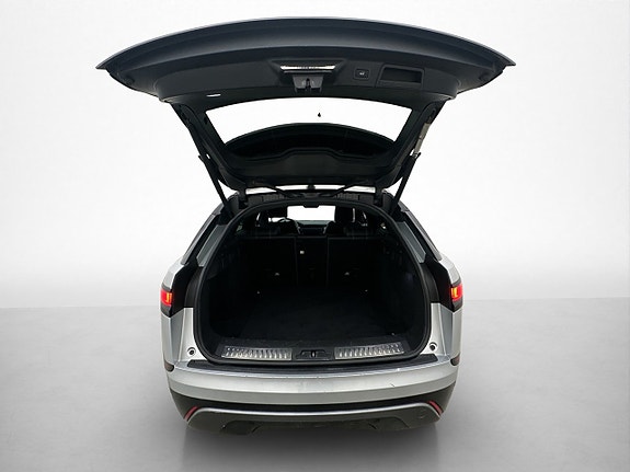 Land Rover Range Rover Velar 22 of 30